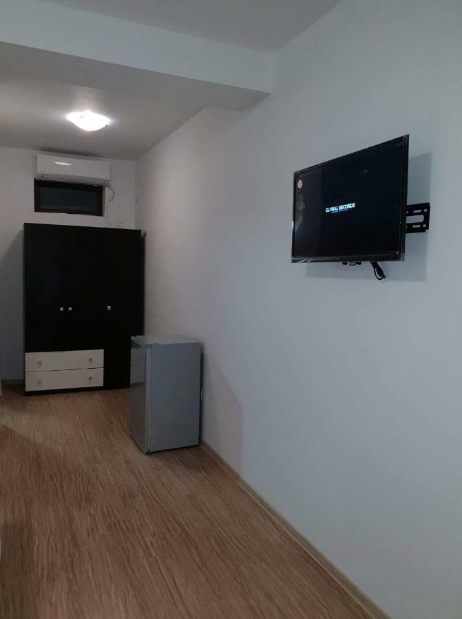 Ingrid Otel Mangalya Dış mekan fotoğraf